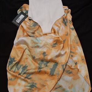 PrettyLittleThing Cream and Orange Patterned Dress